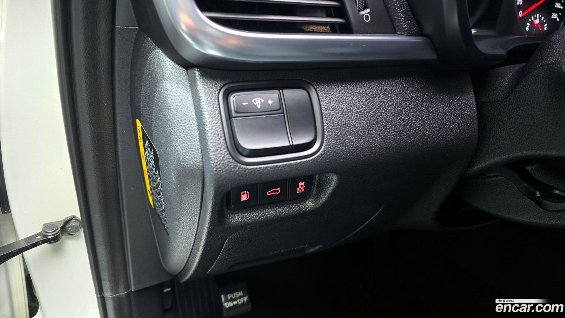 Main__Slider__Photo:K5 Kia 2016.3-16