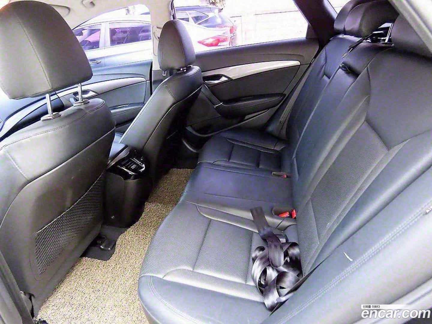 i40 Hyundai 2016.3-INNER-006