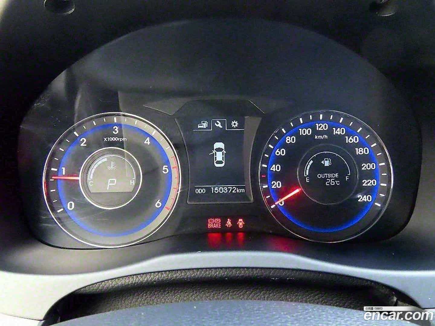 i40 Hyundai 2016.3-INNER-009