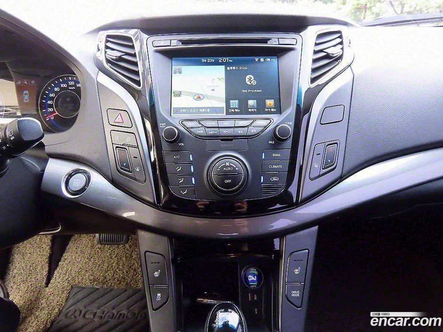 i40 Hyundai 2016.3-OPTION-017