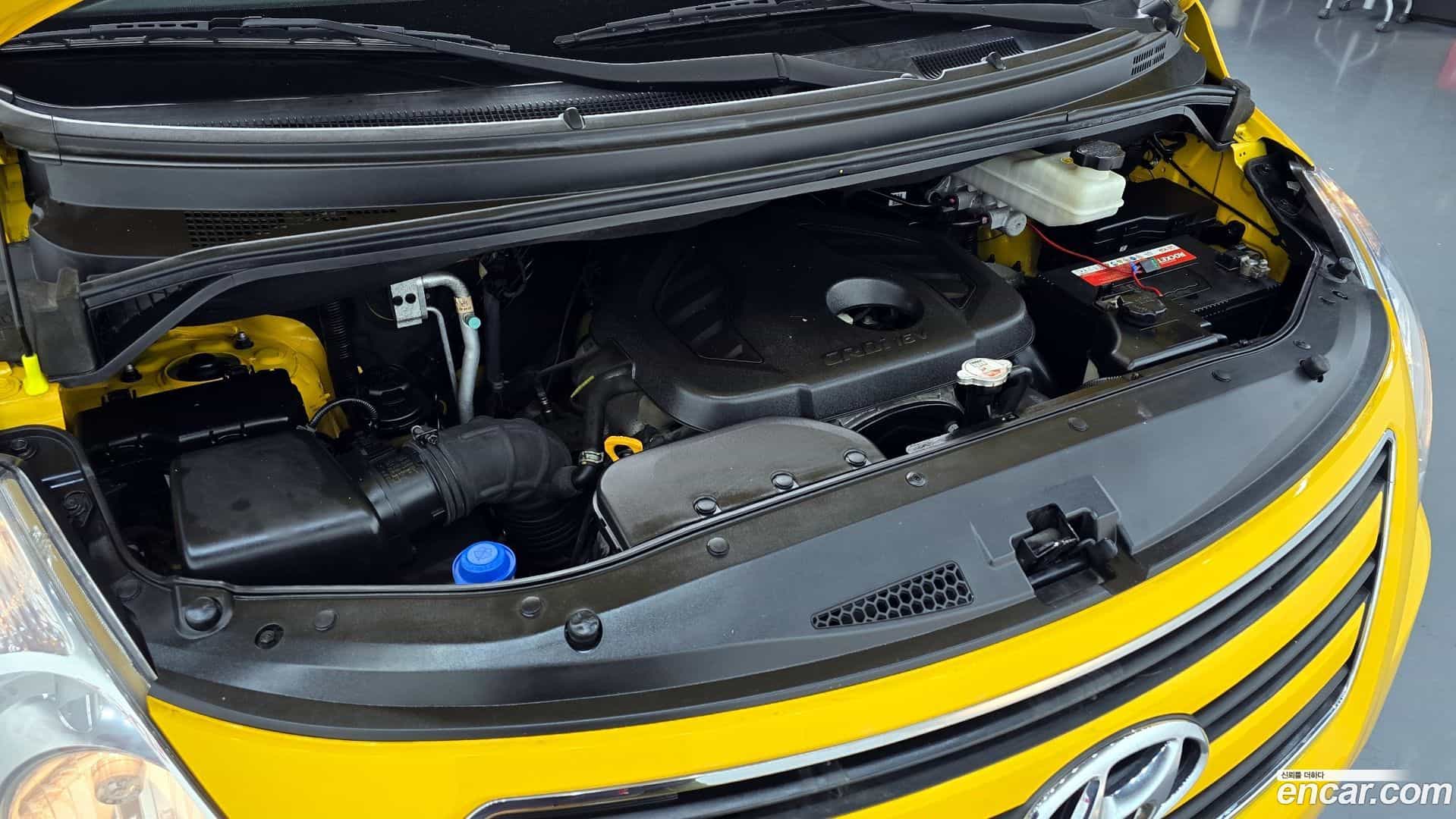 Starex Hyundai 2017.0-INNER-006