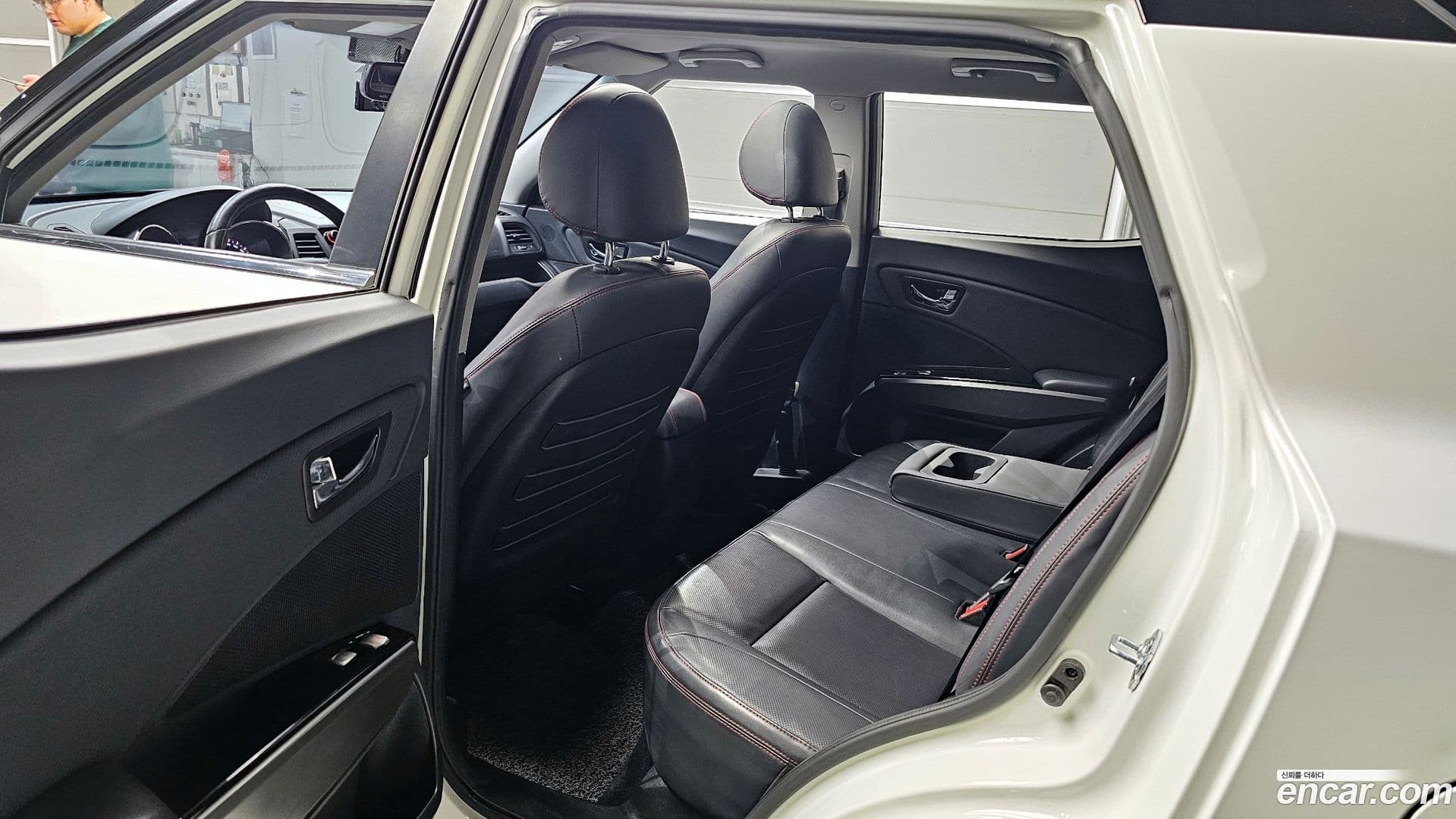 Main__Slider__Photo:TIBOLI KG Mobility 2017.1-10