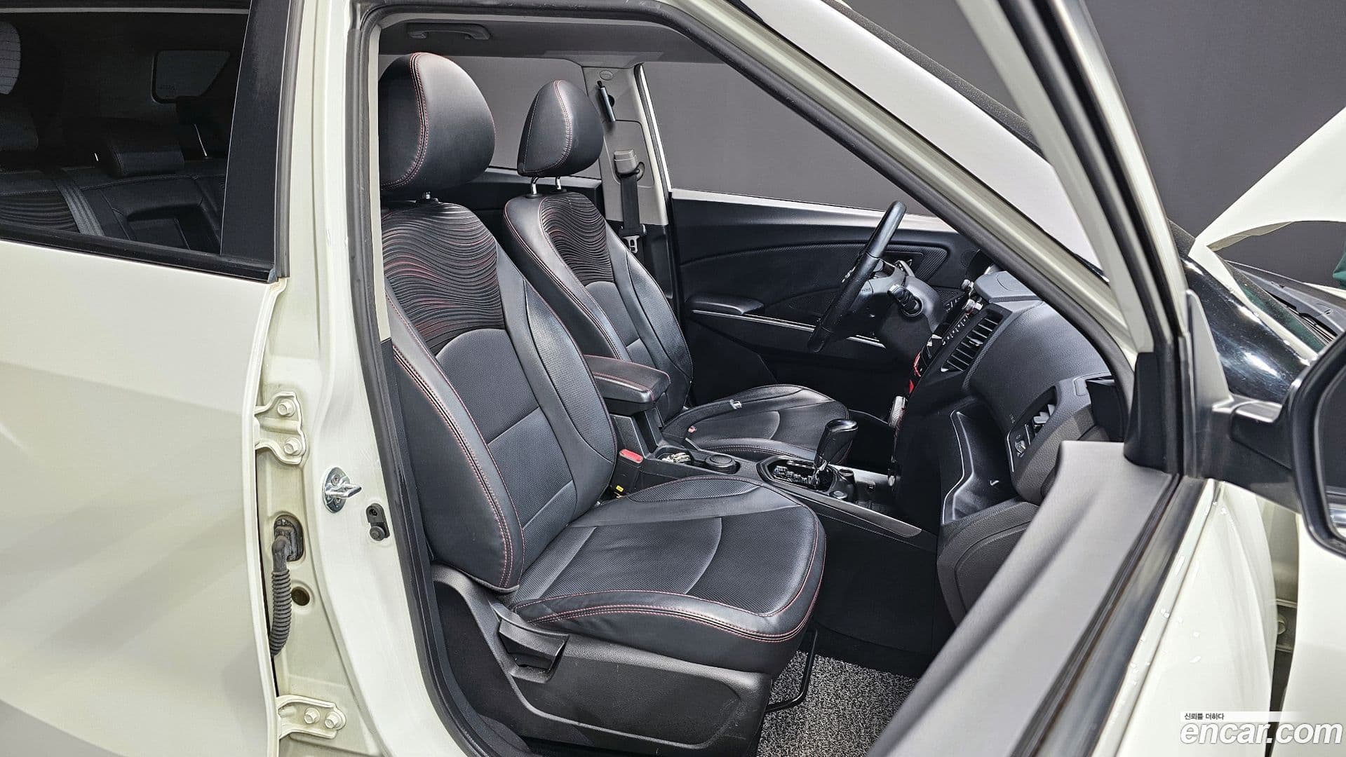 Main__Slider__Photo:TIBOLI KG Mobility 2017.1-11