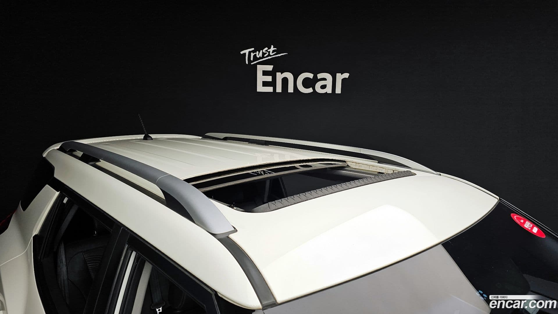 Main__Slider__Photo:TIBOLI KG Mobility 2017.1-19