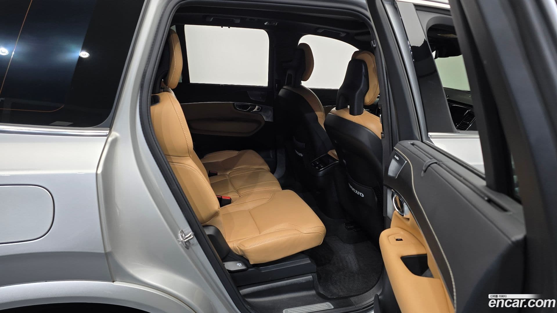 Main__Slider__Photo:XC90 Volvo 2021.10-11