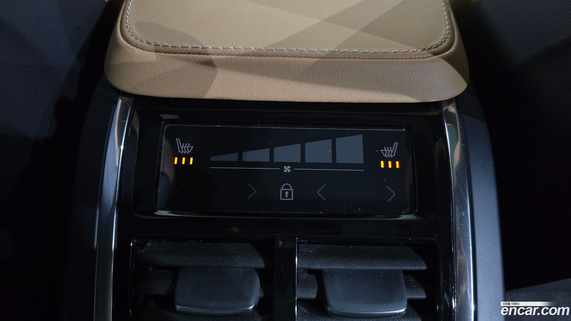 Main__Slider__Photo:XC90 Volvo 2021.10-17