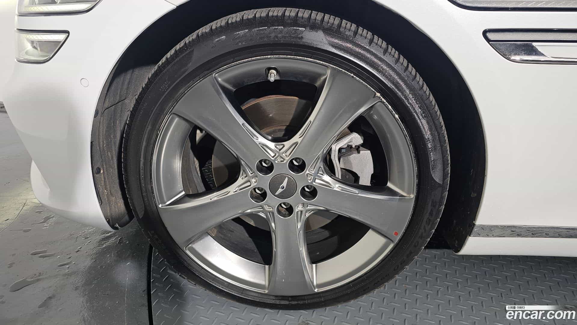 G80 Genesis 2020.4-OUTER-005