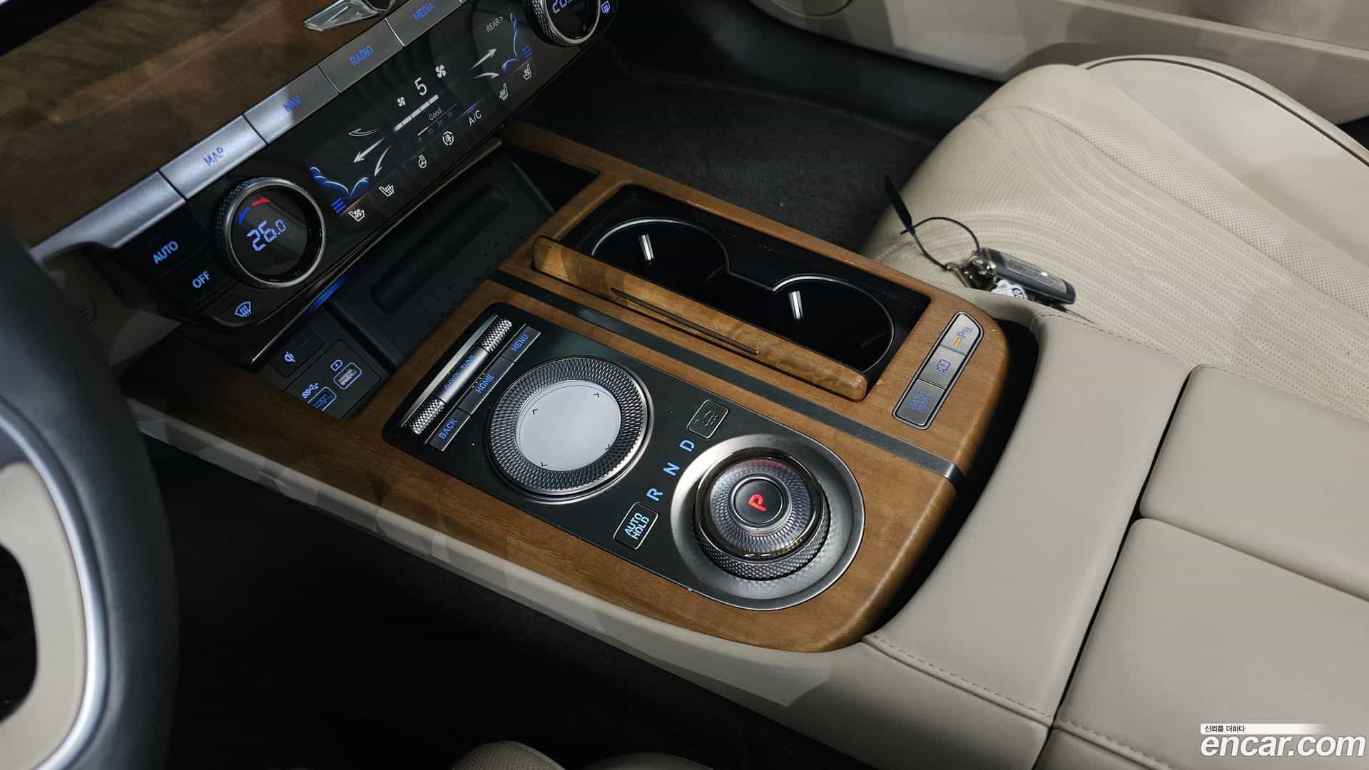 G80 Genesis 2020.4-INNER-009