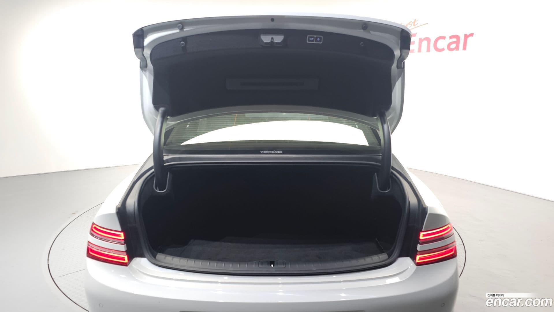 Main__Slider__Photo:G80 Genesis 2020.4-19