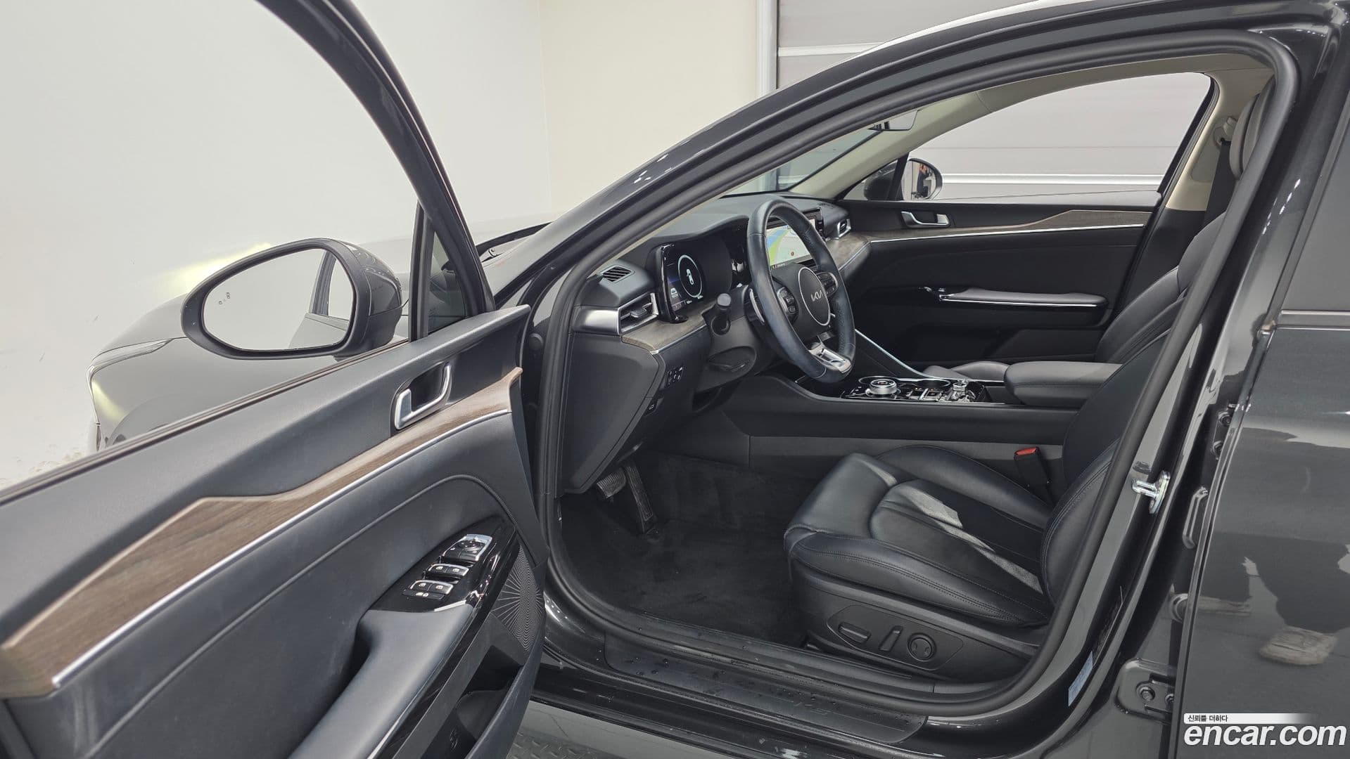 Main__Slider__Photo:K5 Kia 2021.11-10