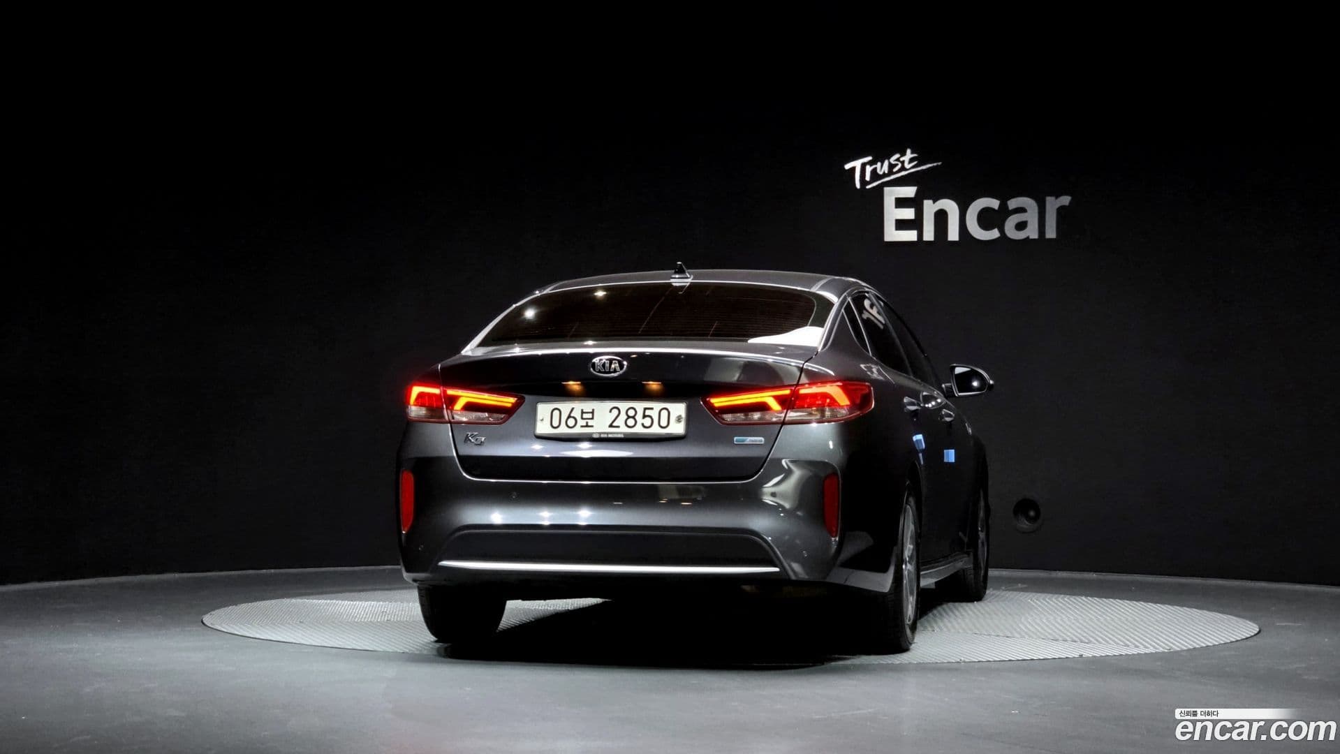 Main__Slider__Photo:K5 Kia 2018.11-3