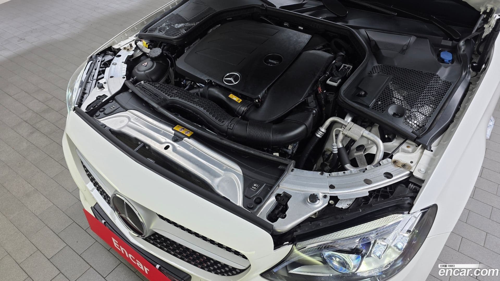 Main__Slider__Photo:C-Class Mercedes-Benz 2021.7-5