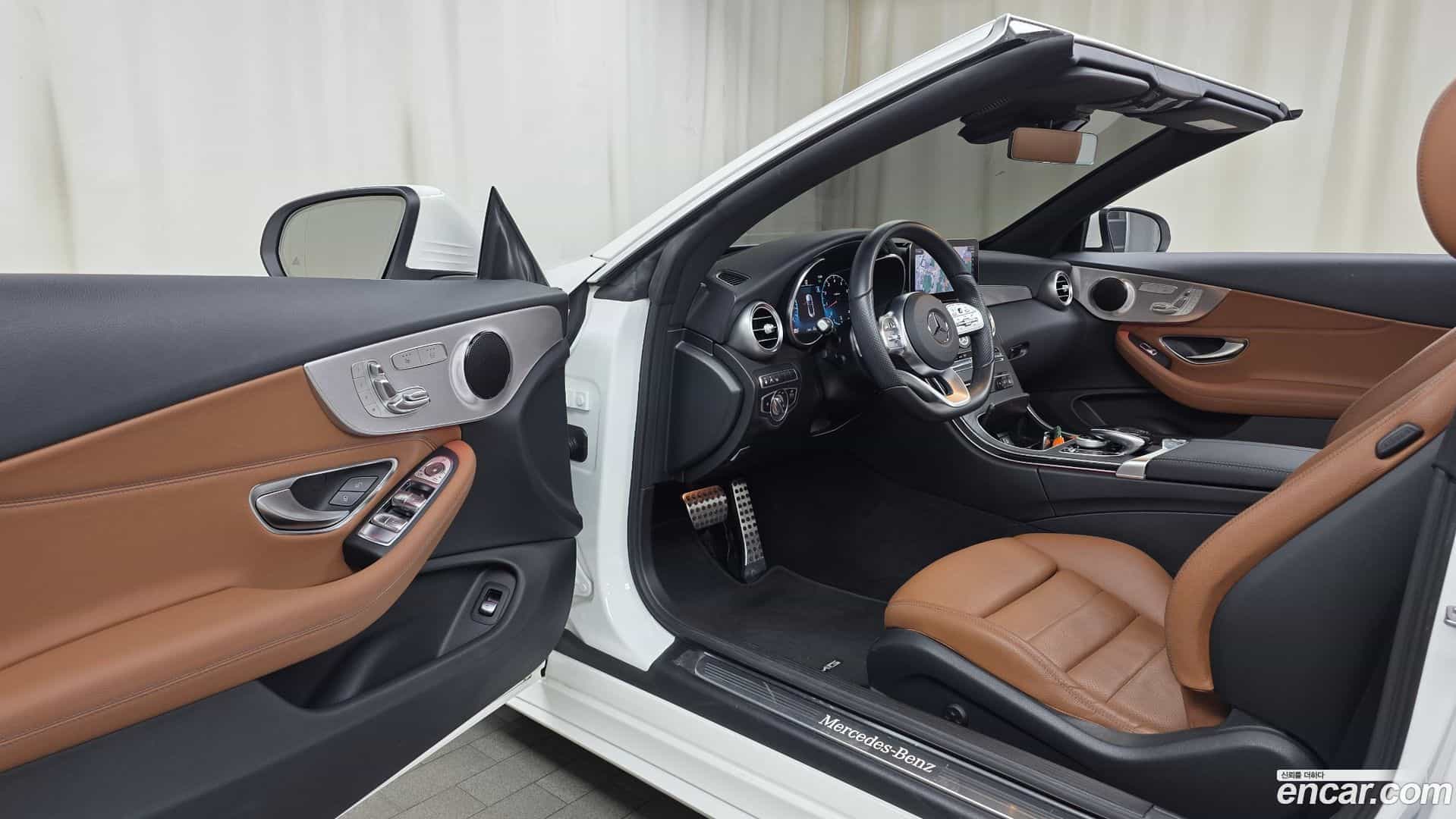 C-Class Mercedes-Benz 2021.7-INNER-010