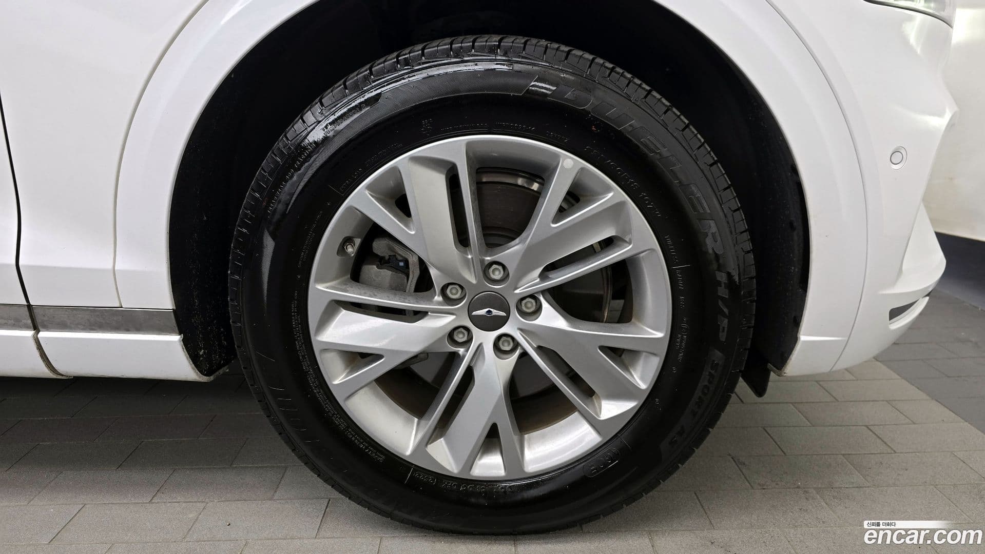 Main__Slider__Photo:GV70 Genesis 2022.10-4