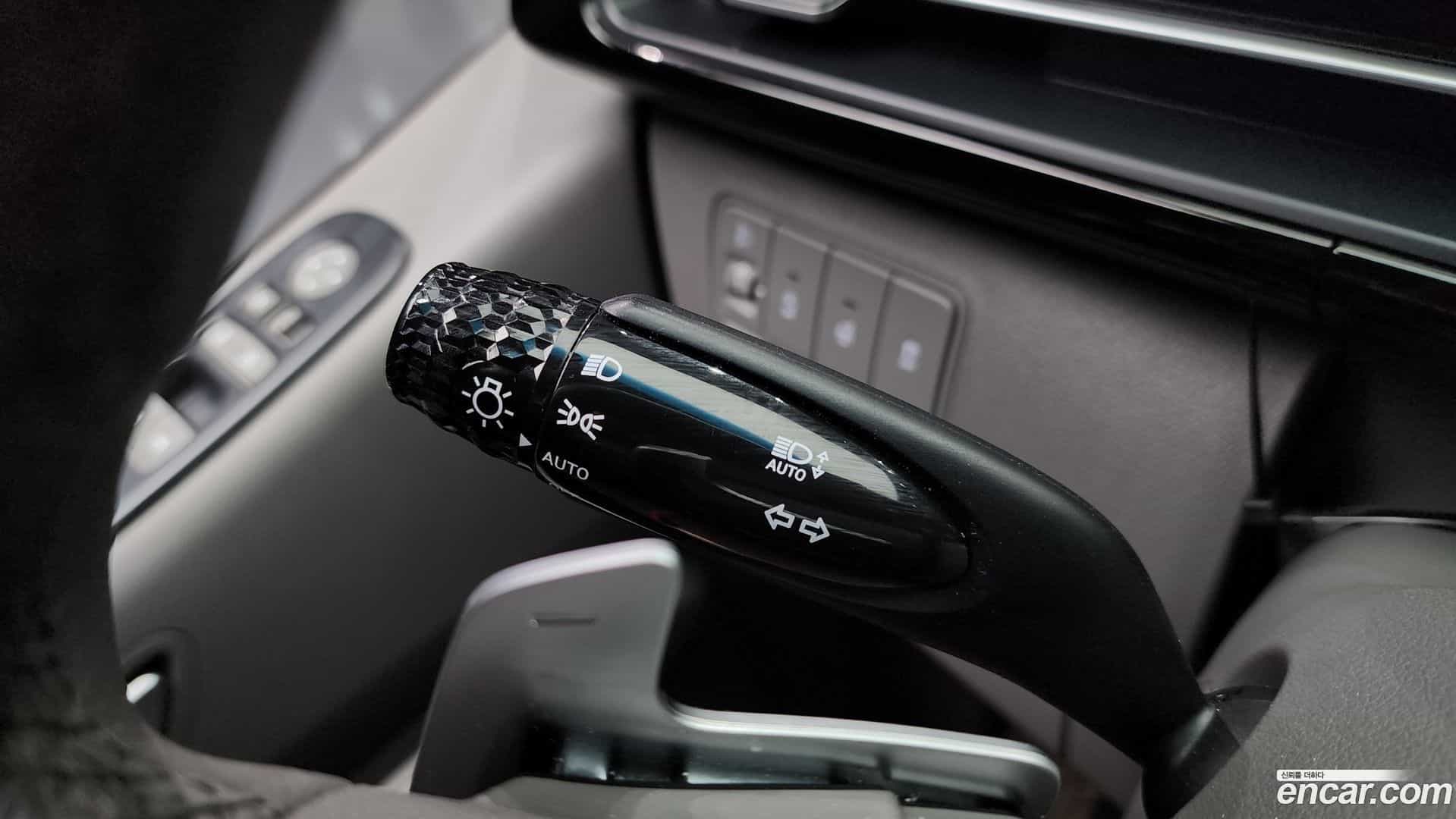 Staria Hyundai 2023.2-OPTION-022