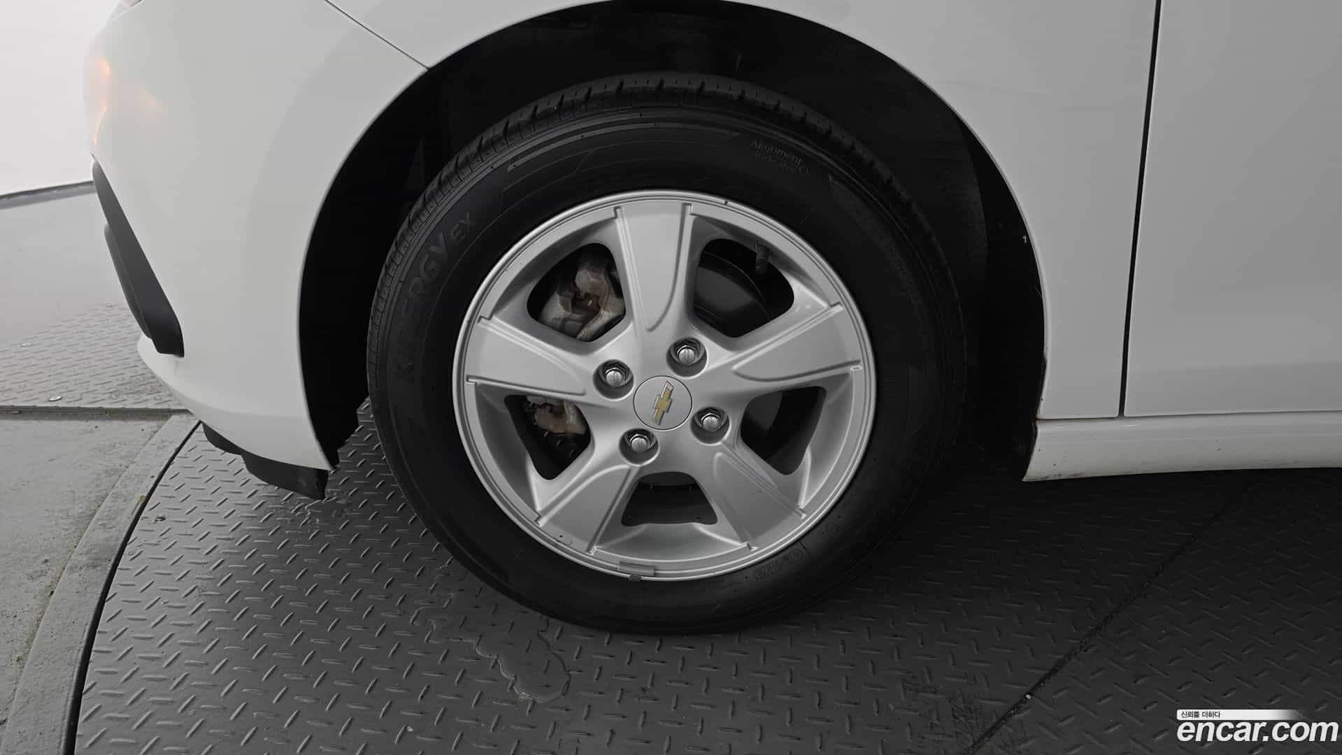 Spark Chevrolet 2016.11-OUTER-005