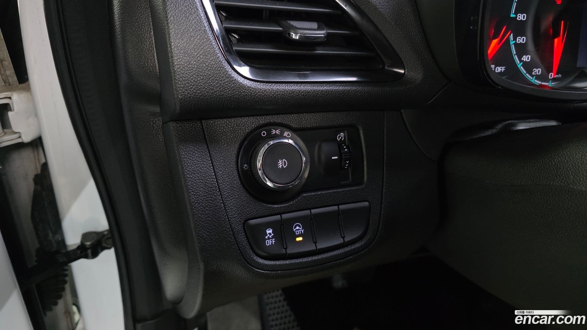 Main__Slider__Photo:Spark Chevrolet 2016.11-17