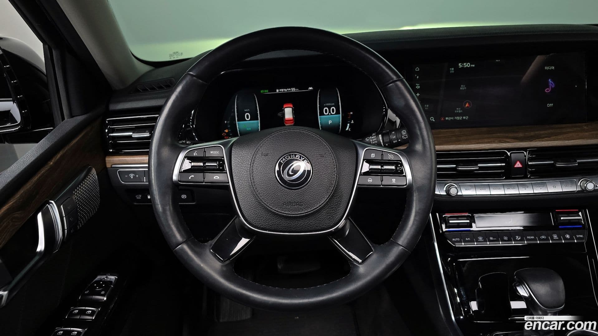 Main__Slider__Photo:Mohave Kia 2019.10-12