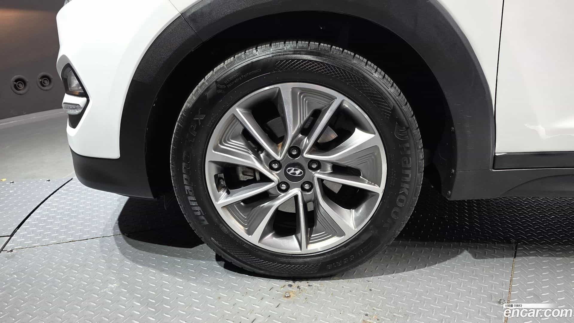 Tucson Hyundai 2017.8-OUTER-005