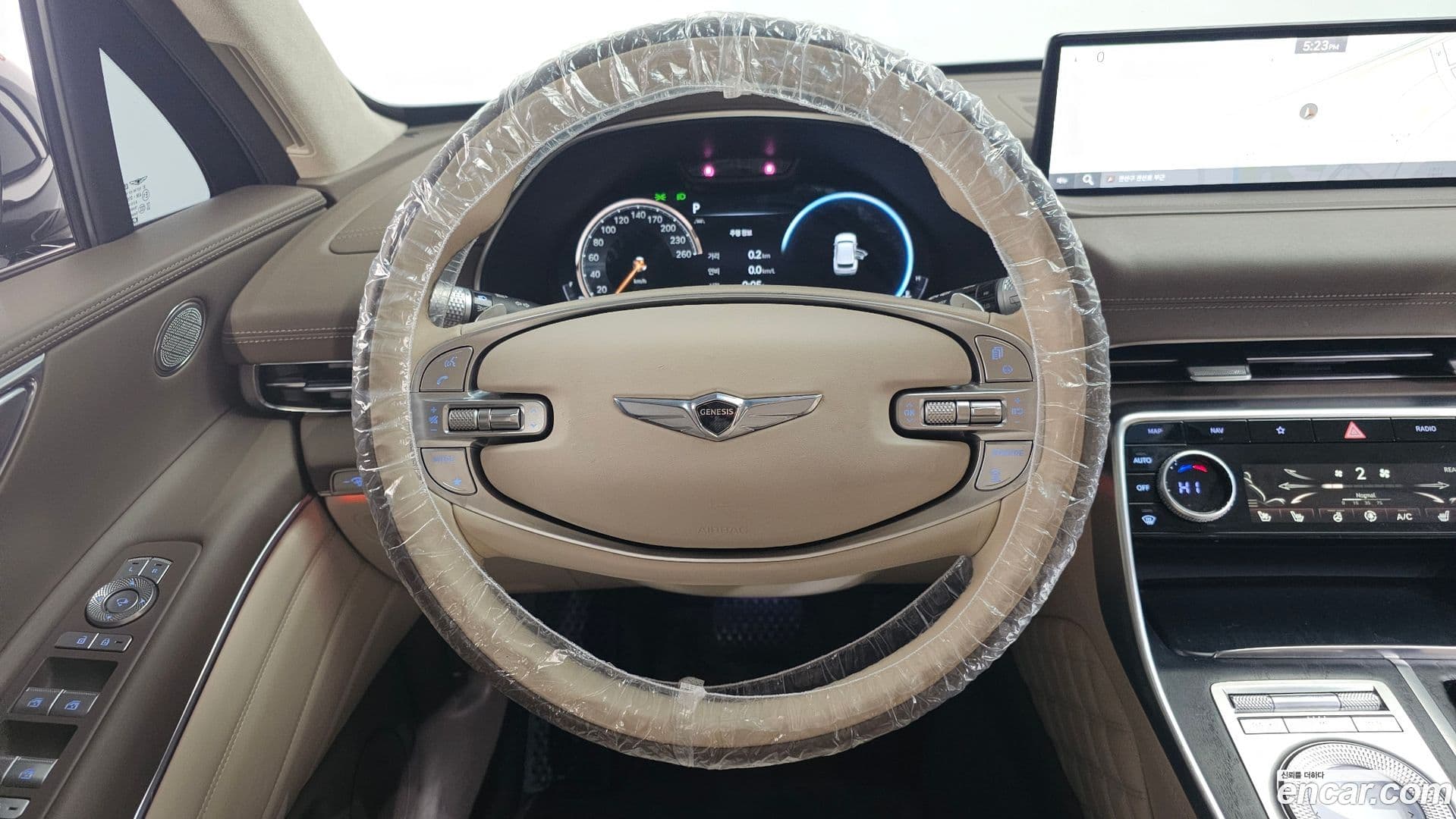 Main__Slider__Photo:GV80 Genesis 2020.4-12