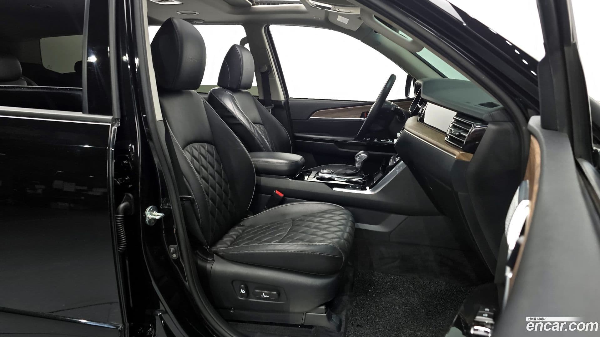 Main__Slider__Photo:Mohave Kia 2019.9-9