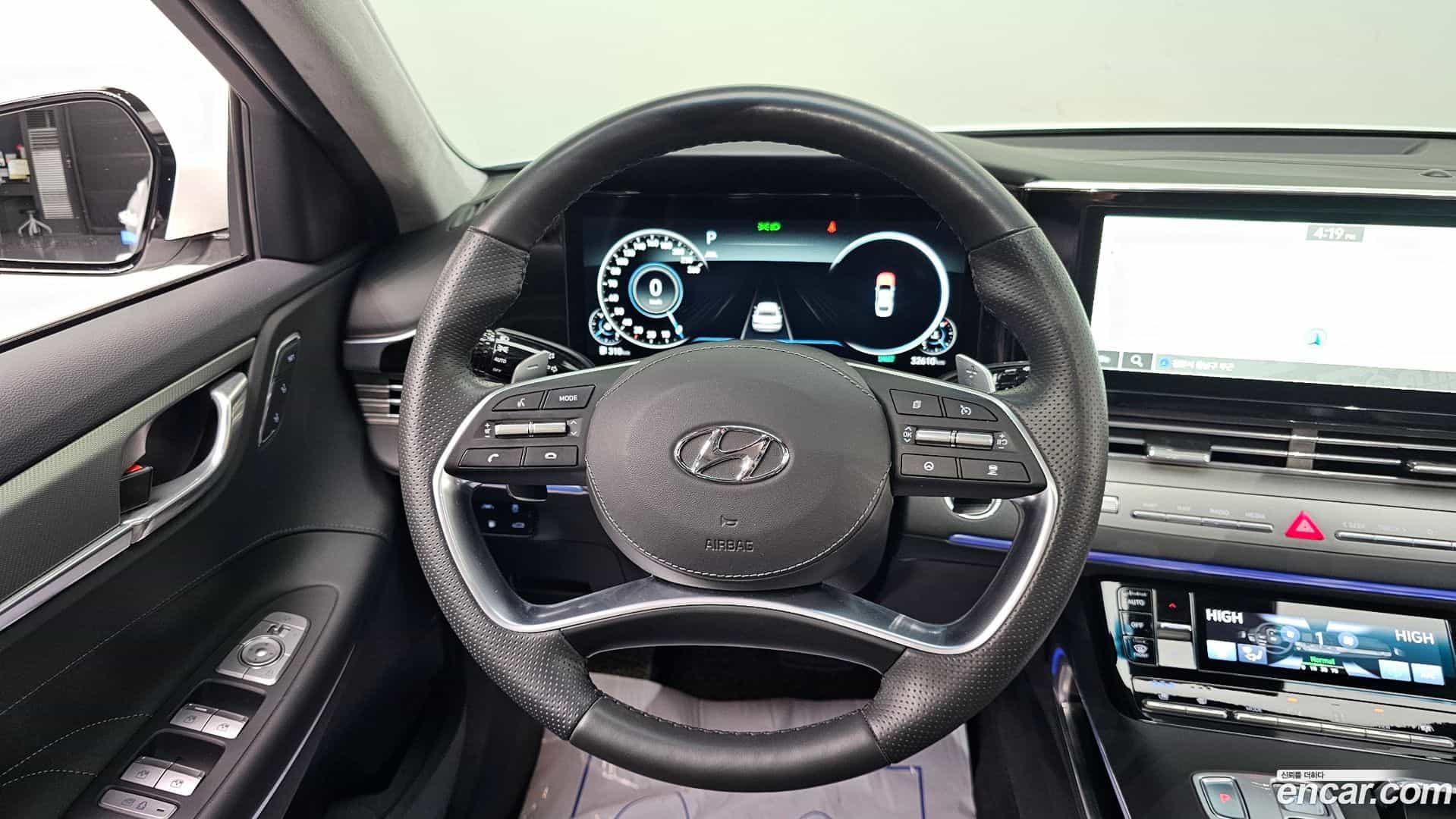 Grandeur Hyundai 2021.4-OPTION-018