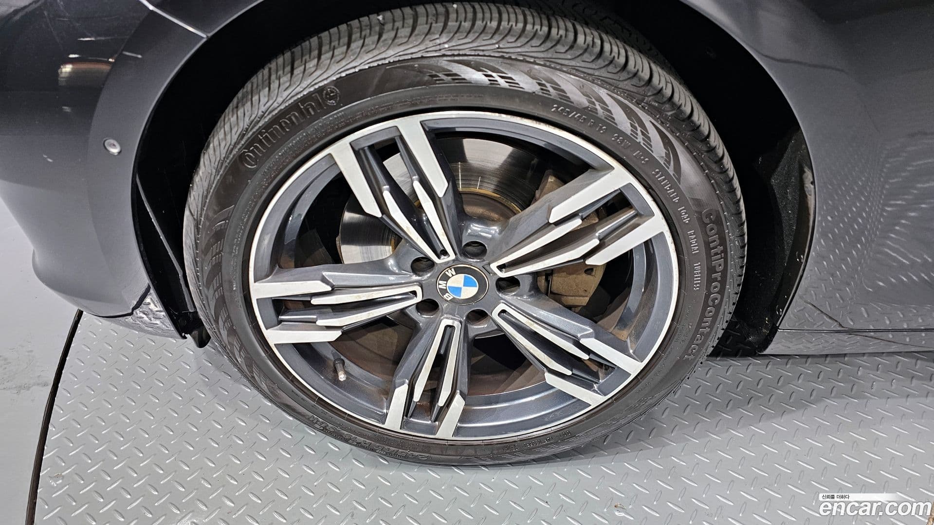 Main__Slider__Photo:Gran Turismo BMW 2013.0-4