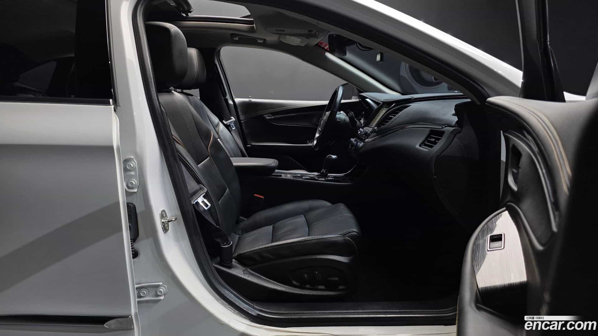 Impala Chevrolet 2016.3-INNER-010