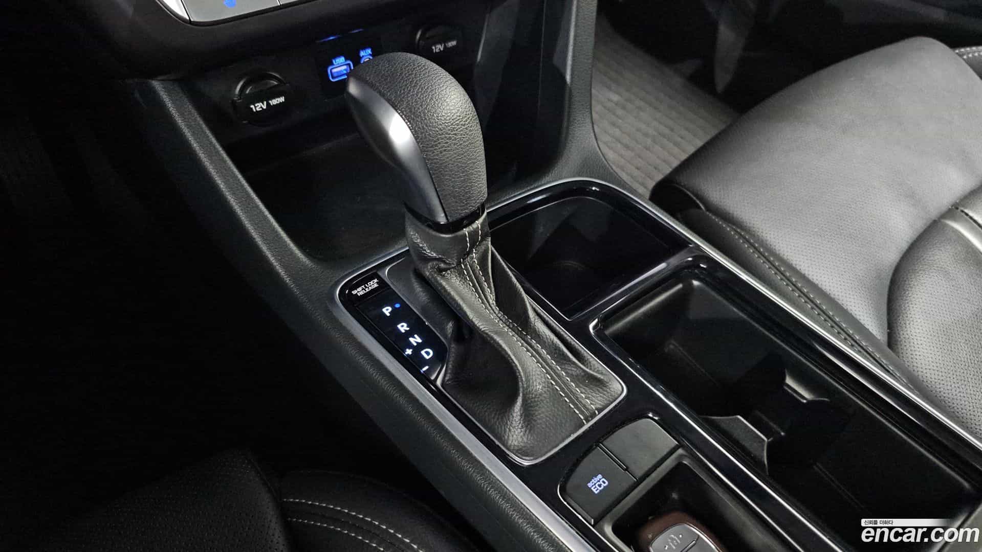 Sonata Hyundai 2017.5-INNER-009