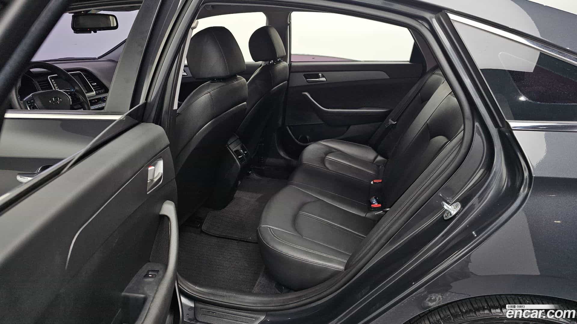 Sonata Hyundai 2017.5-OPTION-015