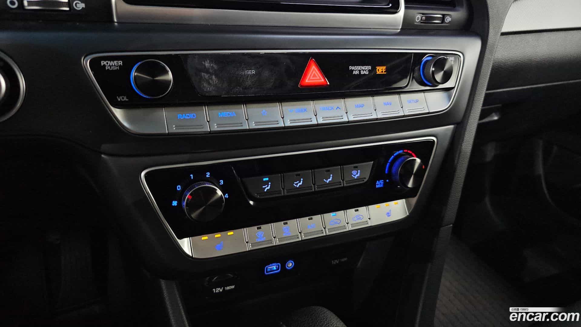 Sonata Hyundai 2017.5-OPTION-024