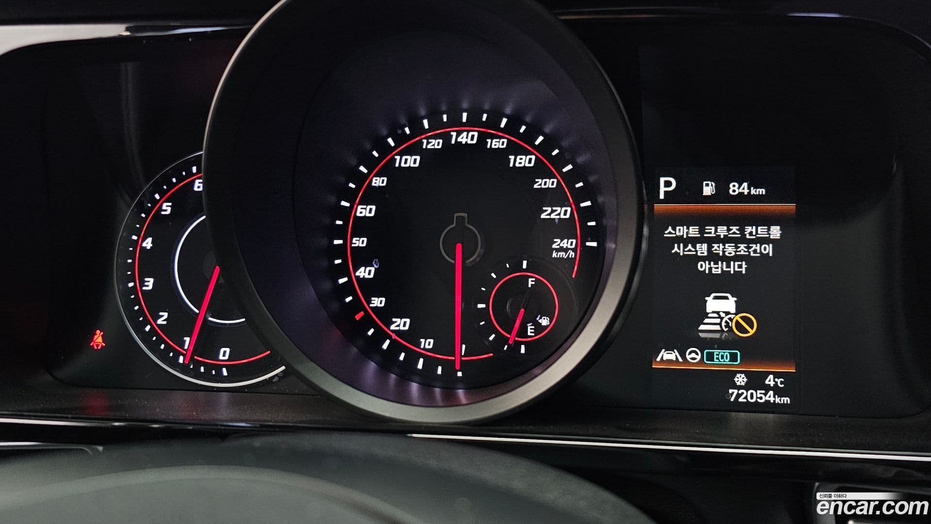 Main__Slider__Photo:AVANTE Hyundai 2022.3-7