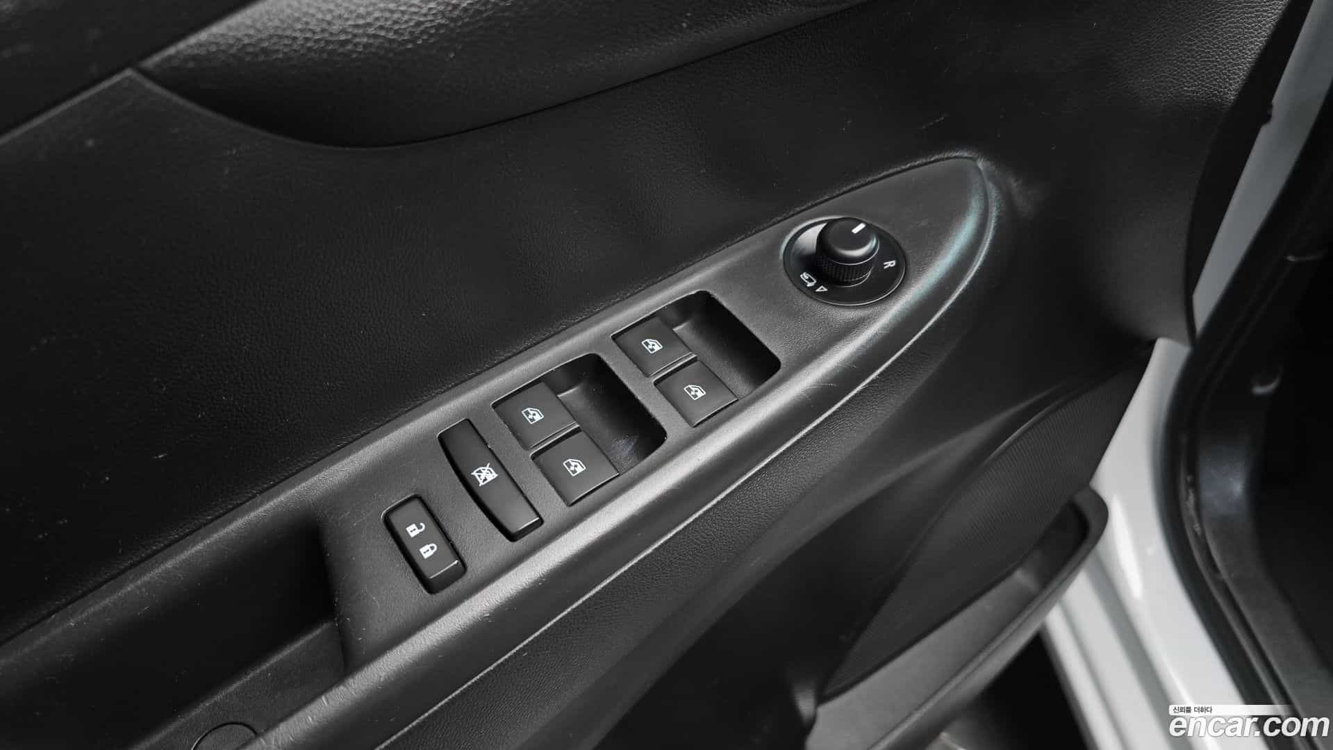 Spark Chevrolet 2018.5-OPTION-021