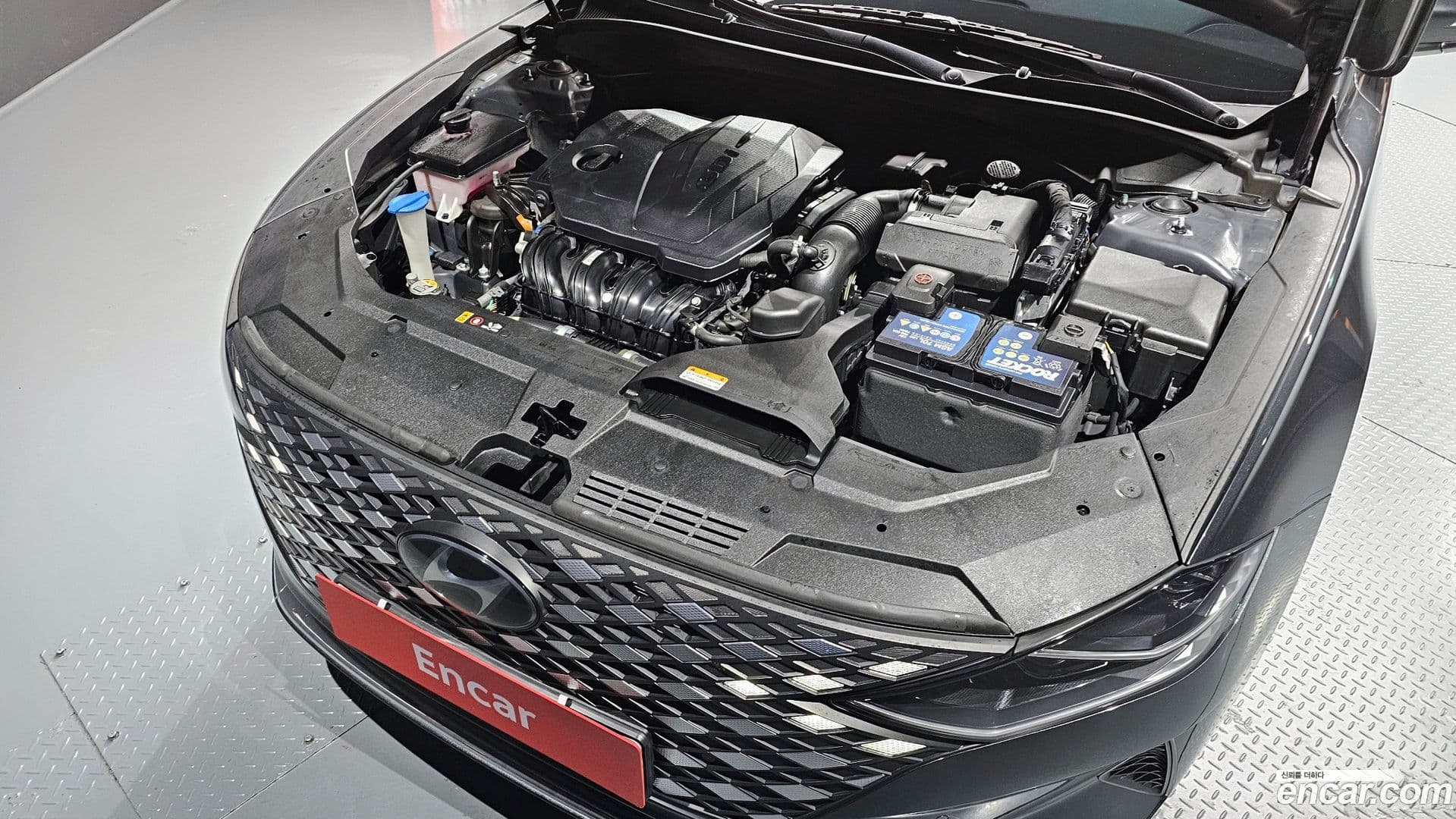 Main__Slider__Photo:Grandeur Hyundai 2021.3-5