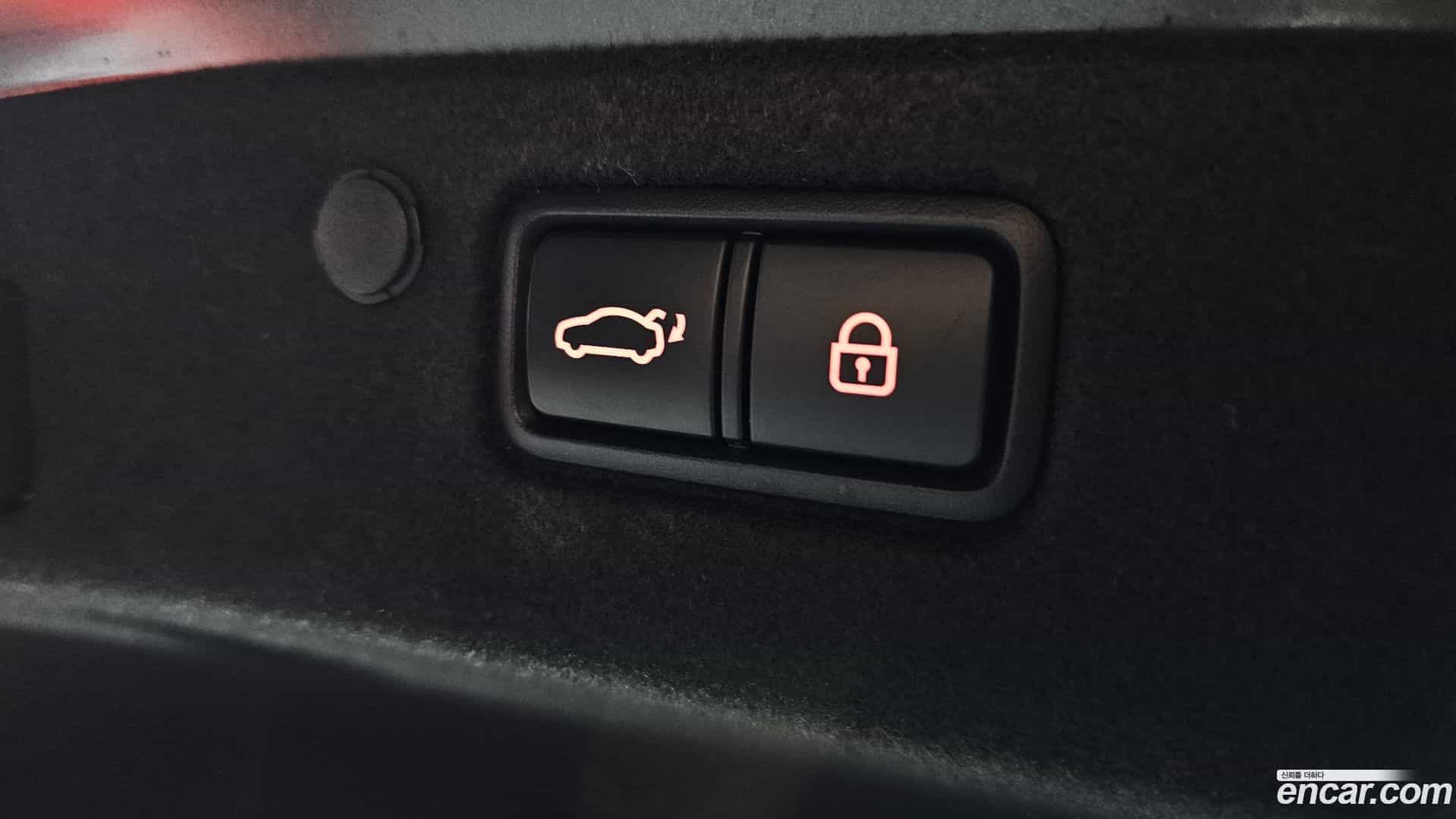 Grandeur Hyundai 2021.3-OPTION-024