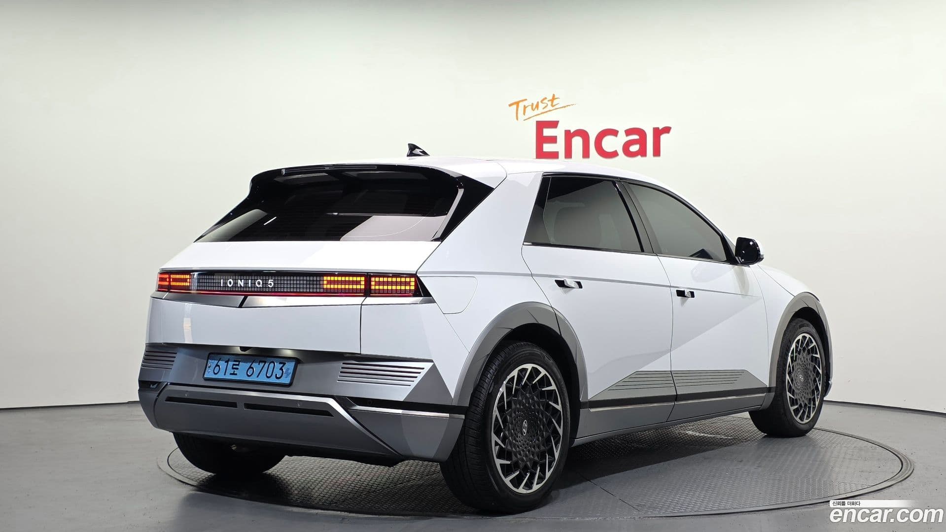 Main__Slider__Photo:Ioniq5 Hyundai 2022.7-1