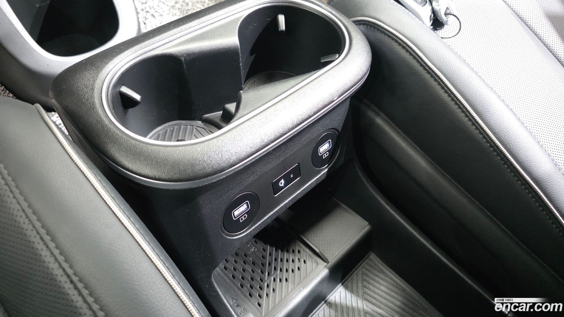 Main__Slider__Photo:Ioniq5 Hyundai 2022.7-16