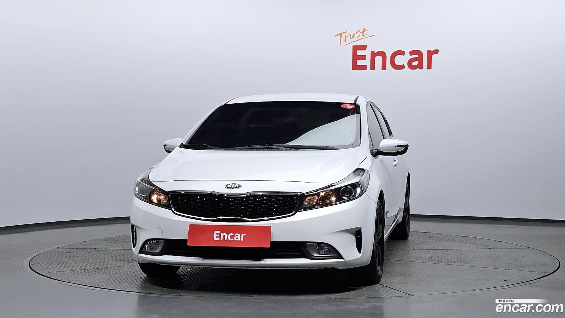 Main__Slider__Photo:K3 Kia 2017.10-2