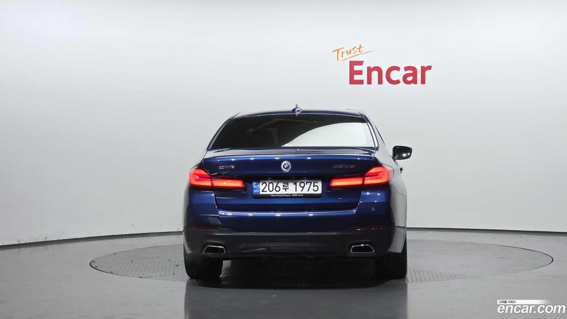 Main__Slider__Photo:5-Series BMW 2021.3-3