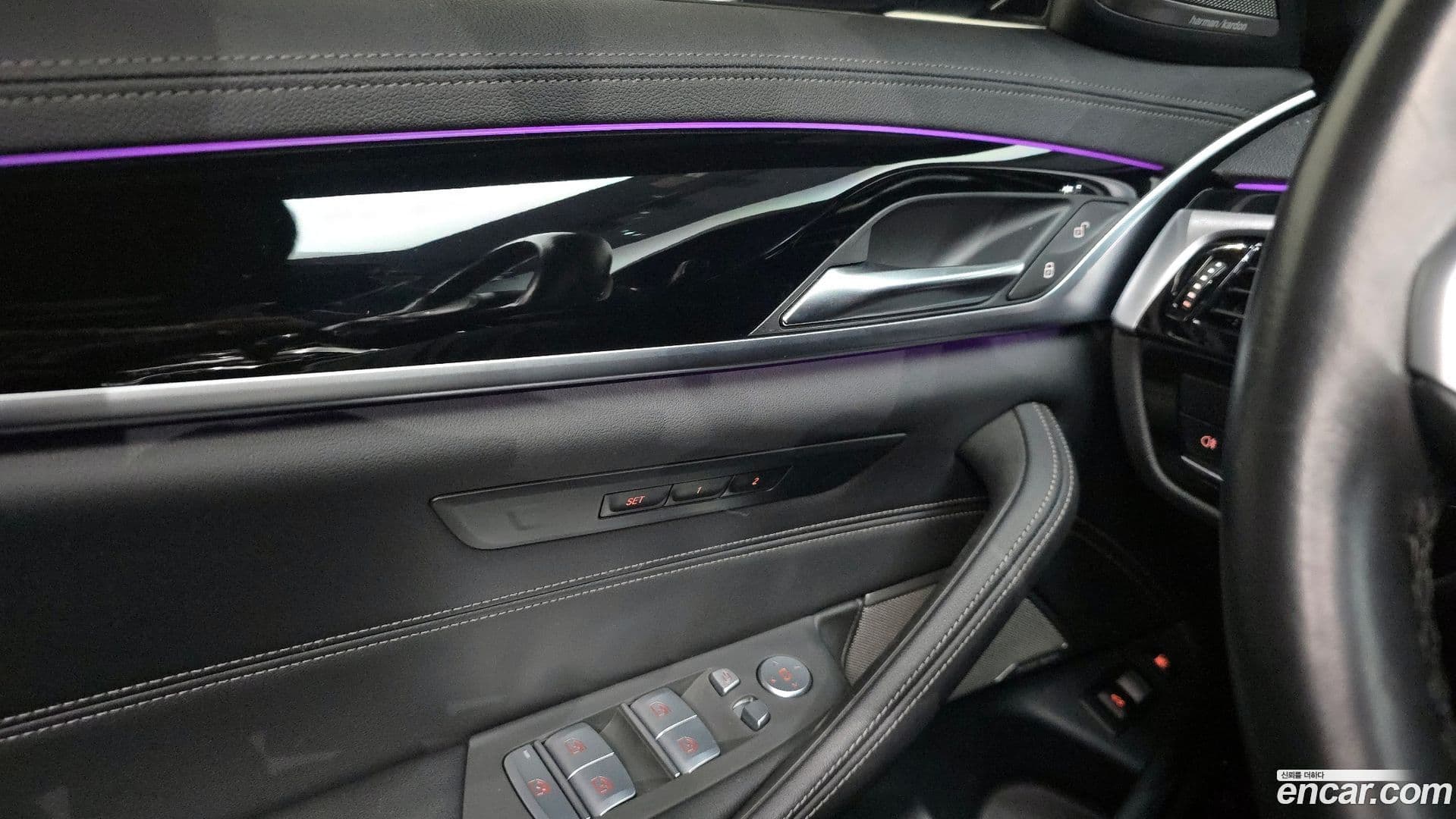 Main__Slider__Photo:5-Series BMW 2021.3-17