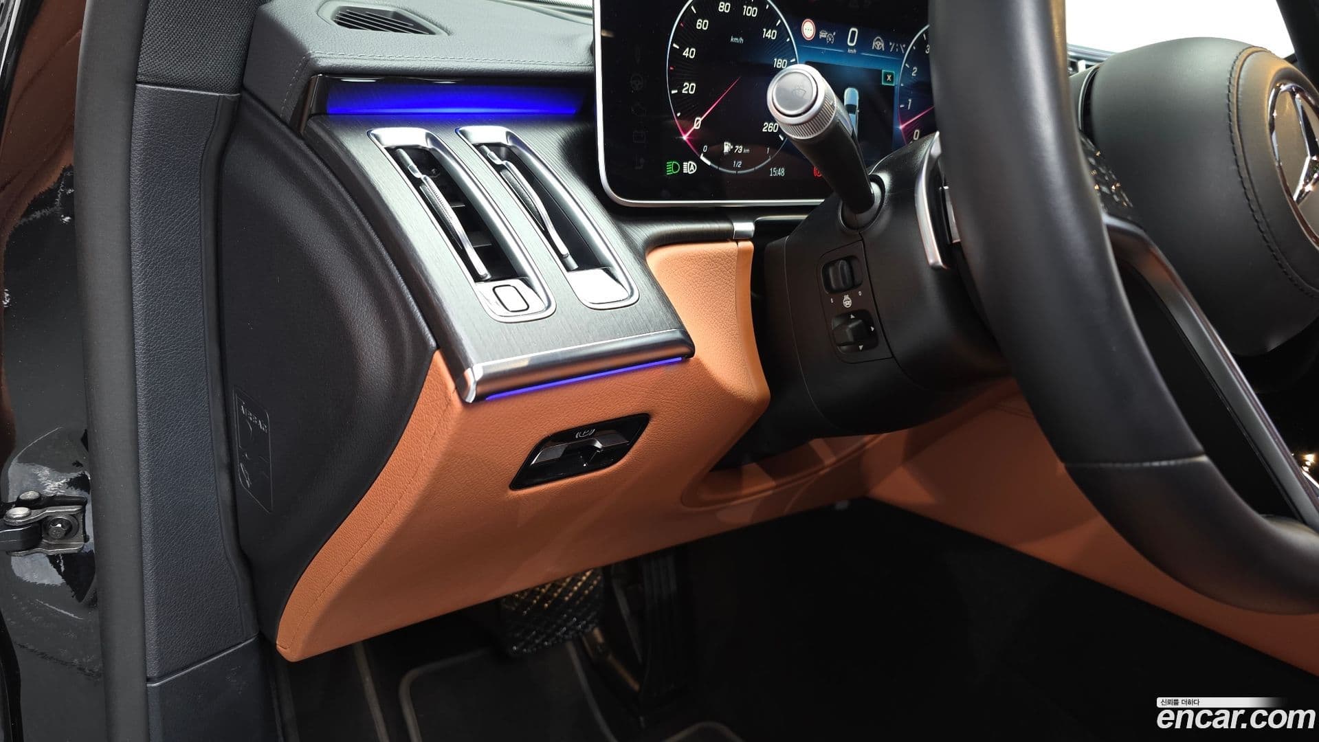 Main__Slider__Photo:S-Class Mercedes-Benz 2022.2-13