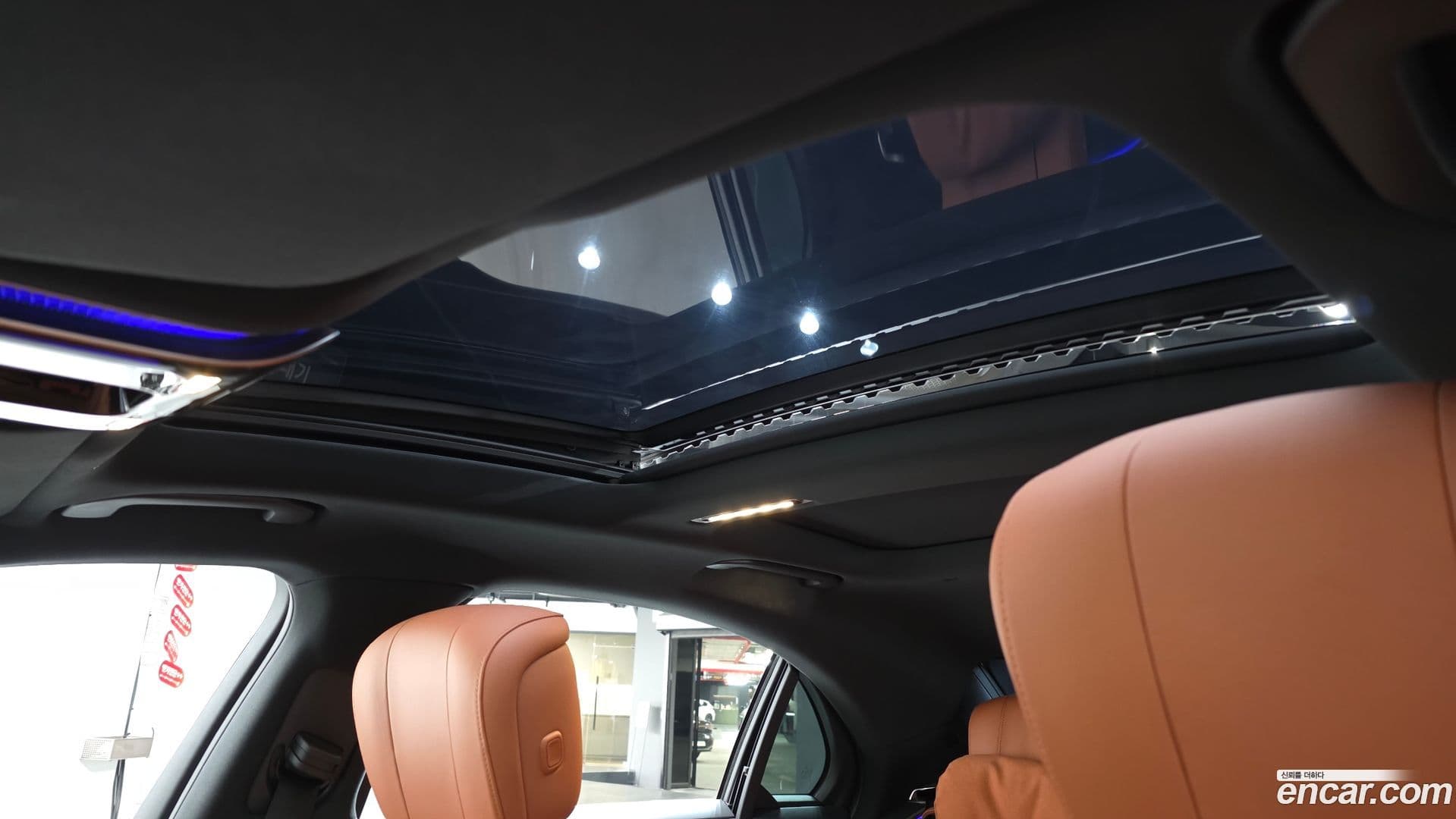 Main__Slider__Photo:S-Class Mercedes-Benz 2022.2-19