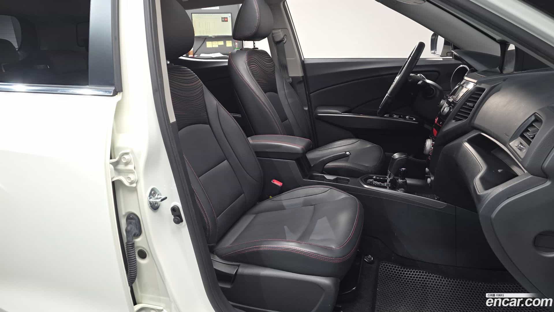 TIBOLI KG Mobility 2017.3-INNER-010