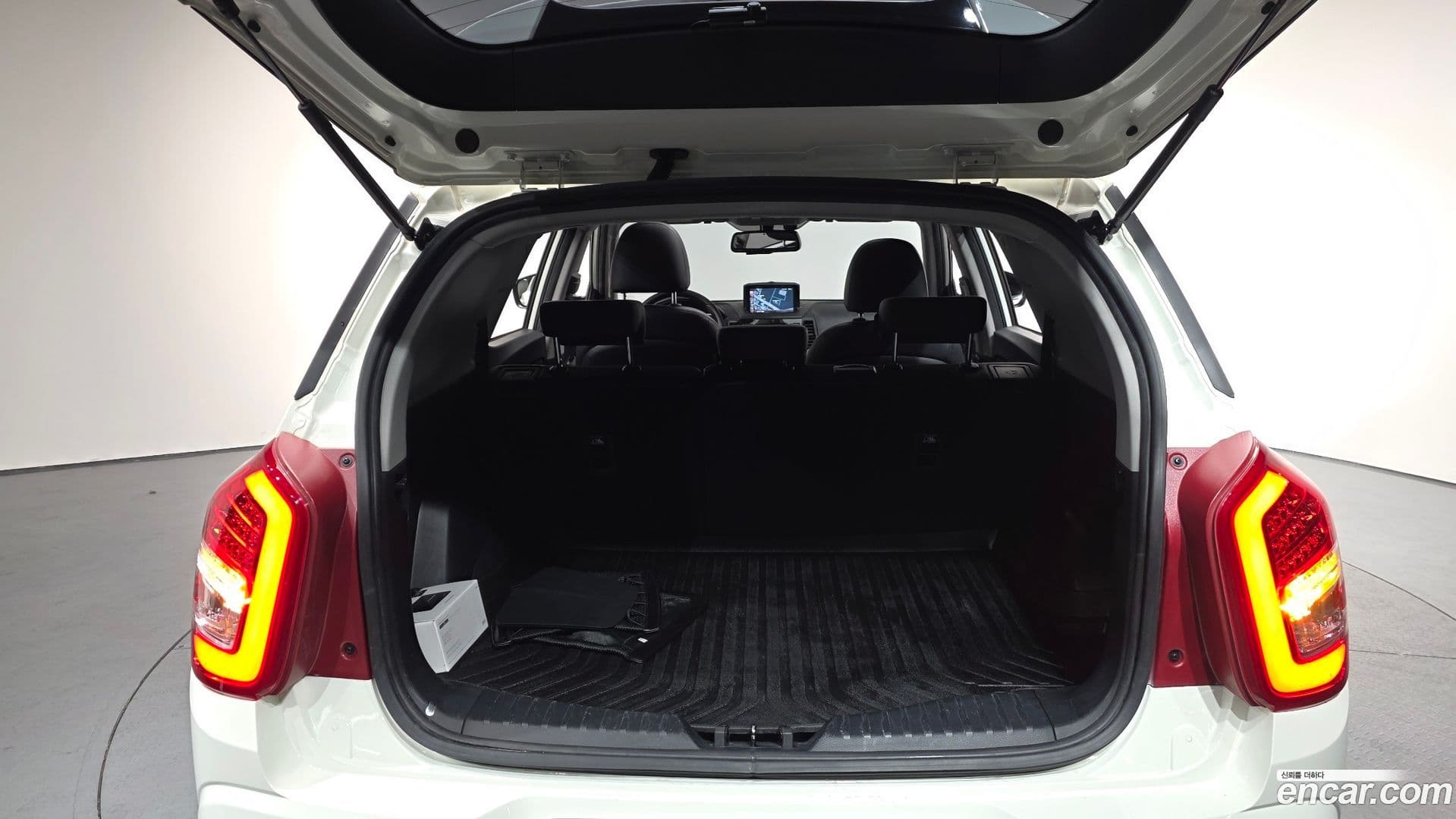 Main__Slider__Photo:TIBOLI KG Mobility 2017.3-20