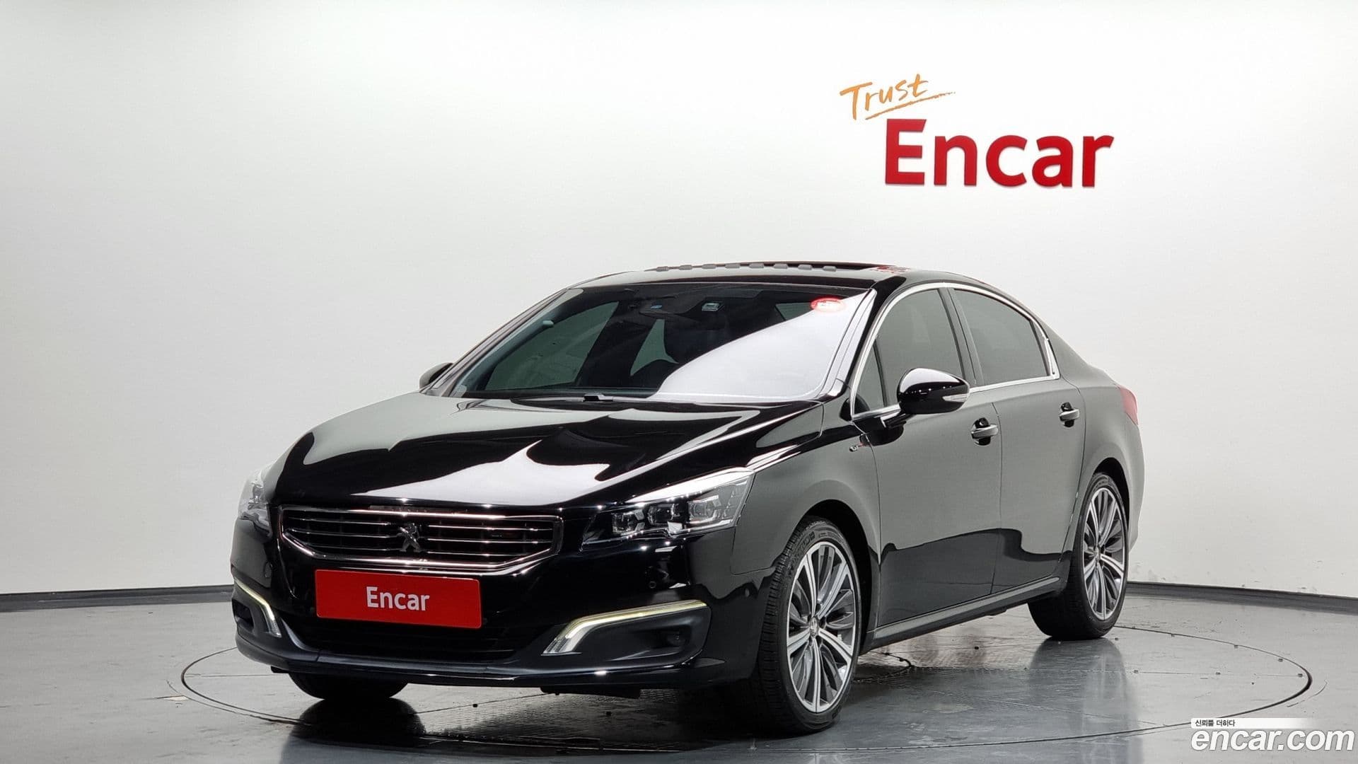 Main__Slider__Photo:508 Peugeot 2016.2-0