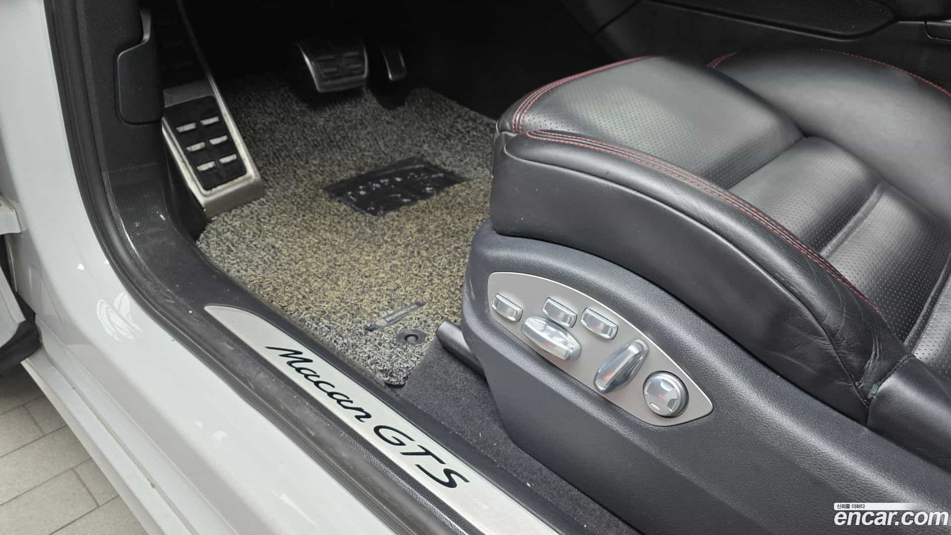 Macan Porsche 2016.4-OPTION-021