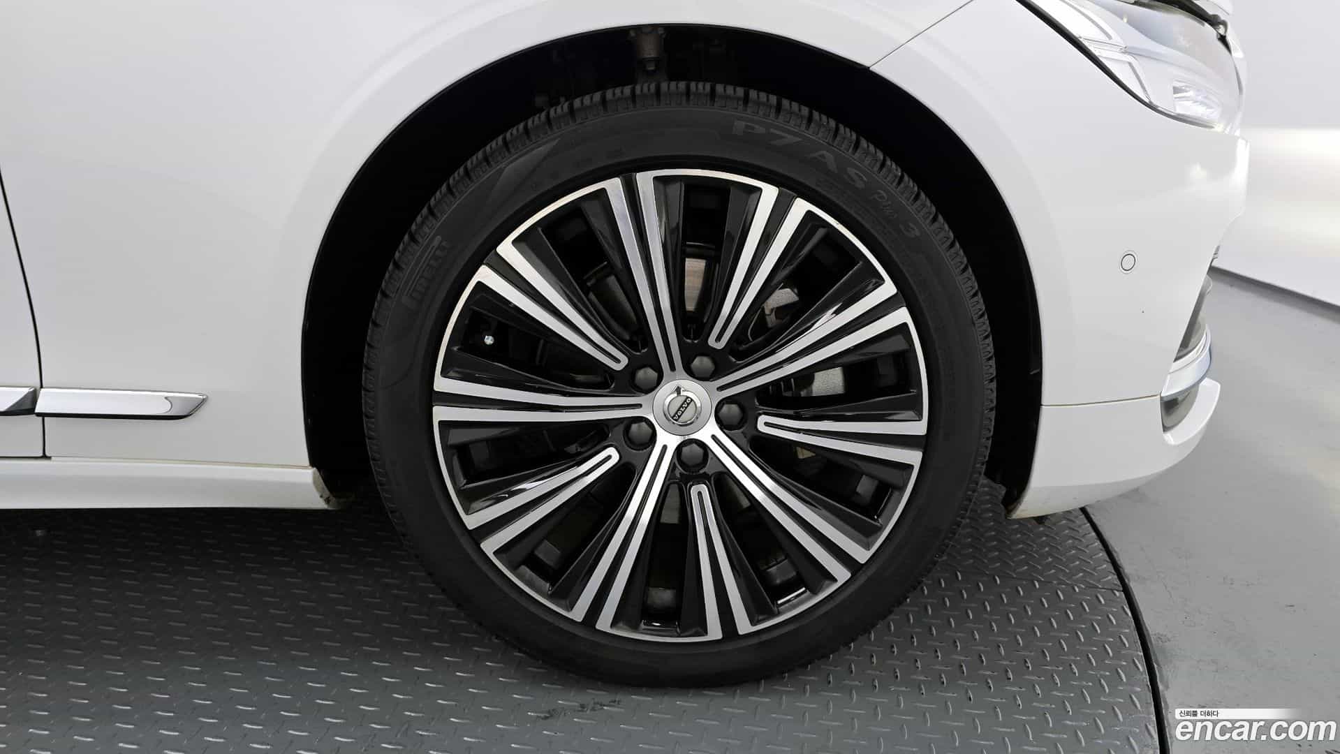 S90 Volvo 2023.0-OUTER-005