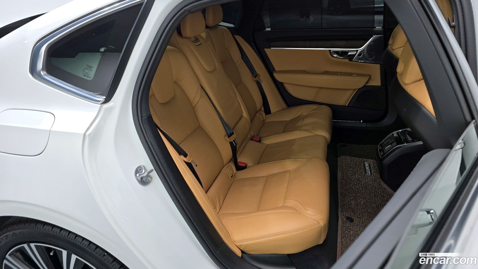 Main__Slider__Photo:S90 Volvo 2023.0-11