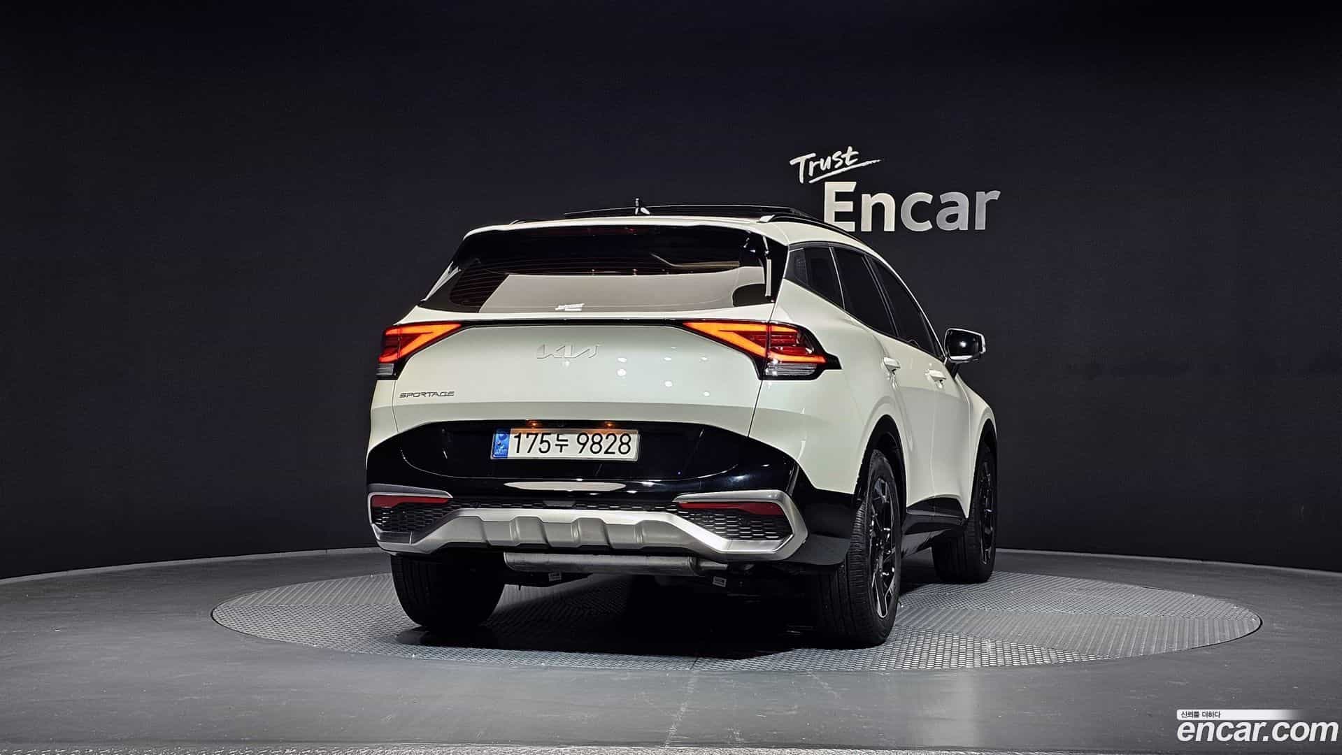 Sportage Kia 2023.4-OUTER-004