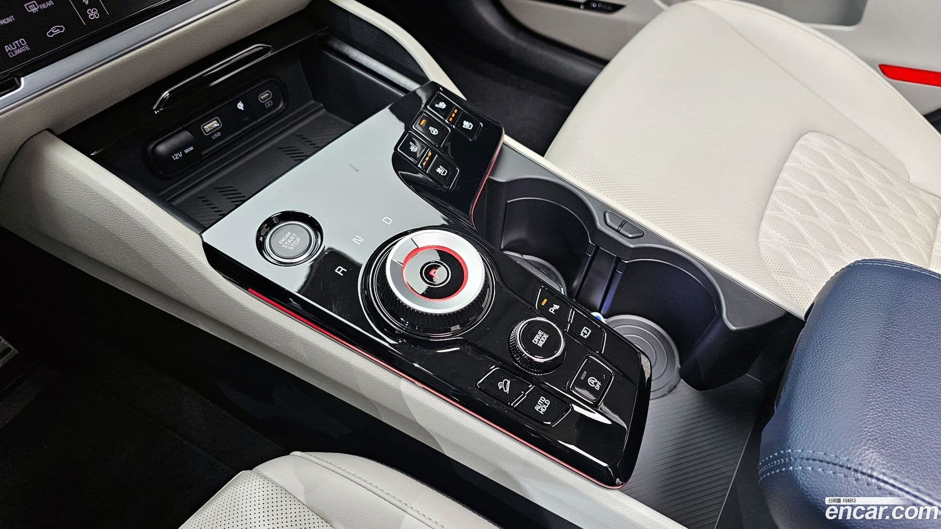 Main__Slider__Photo:Sportage Kia 2023.4-8